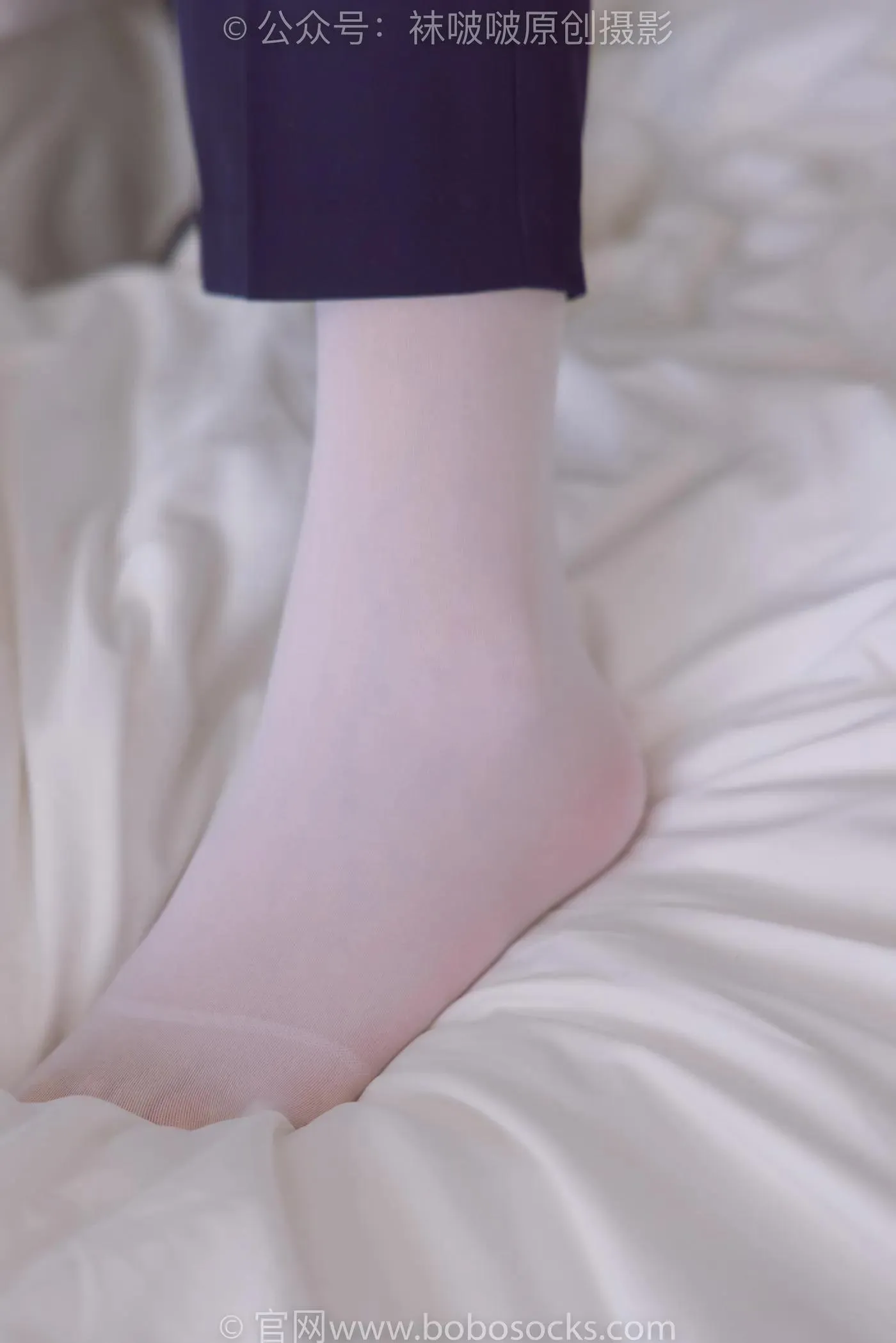 [BoBoSocks袜啵啵]NO.178 小甜豆-高跟鞋、厚白丝、ol风裤里丝 [140P]插图2